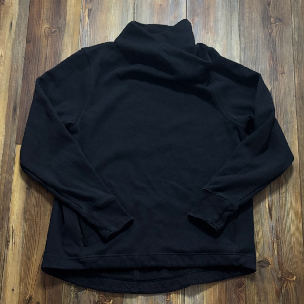 Athleta Black Women's Crossover  Sweater size Large